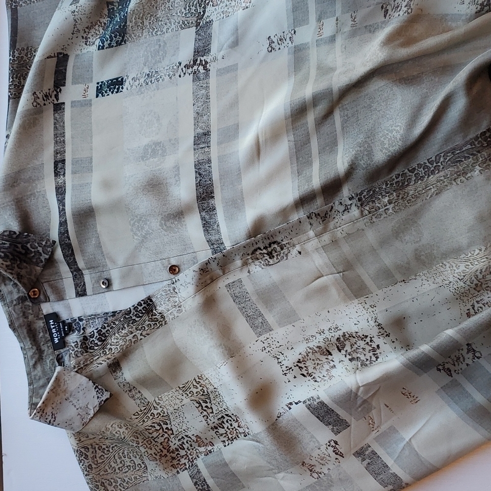 WORTH NY Silk Animal Print Oversized Button Up PS